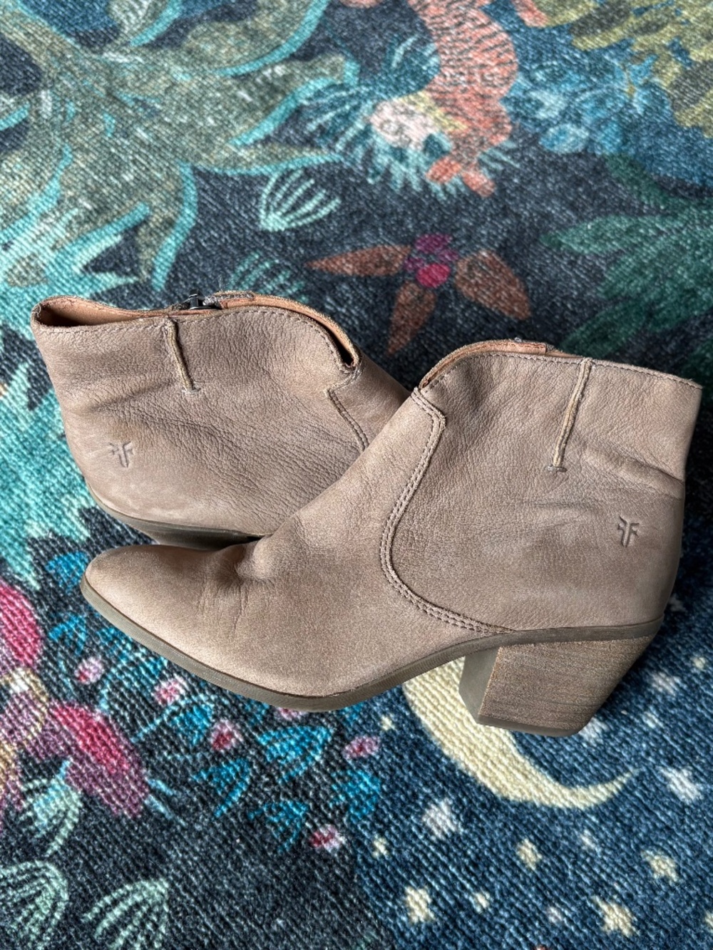 Frye Women's Tan Ankle Booties